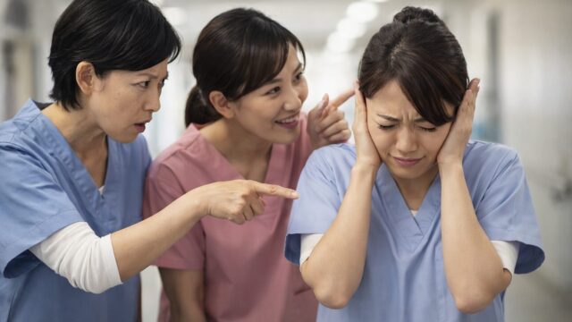 【空気構造④】看護師の職場で起きる同調圧力の正体